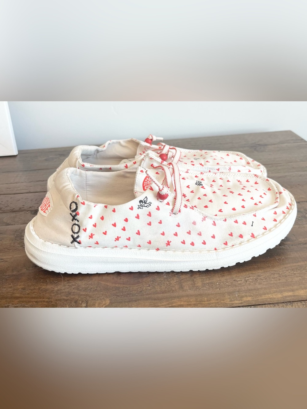 Hey Dude Wendy Hearts White Red Cupid XOXO Women's Slip On Loafers Shoes Size 11